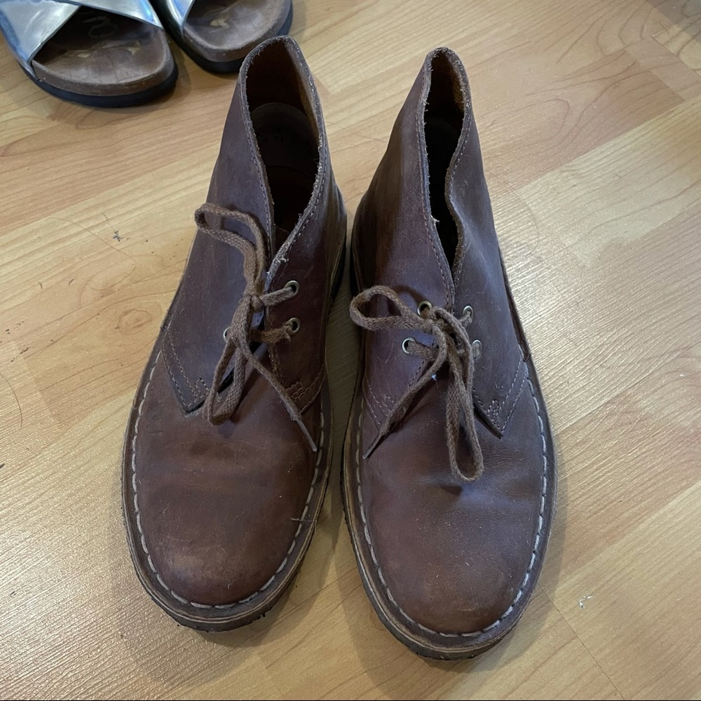 Clarks - Picture 2 of 2